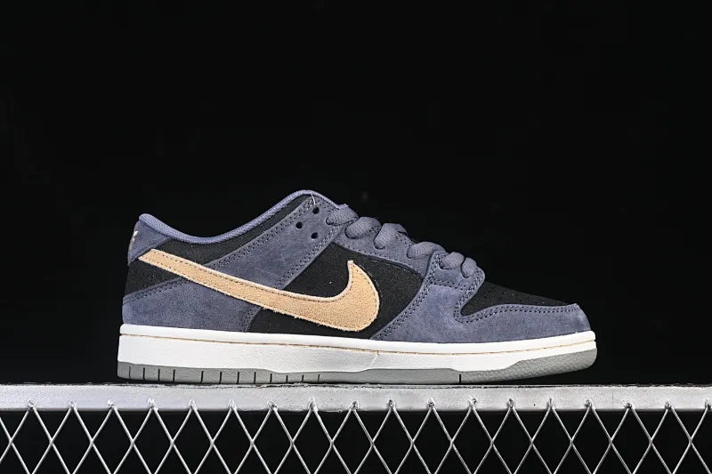 All Categories Nk SB Dunk Series Nk SB Dunk Low Low-top sneakers Nike Dunk SB Dunk Low "Dark Smoke Grey" smoke color low-top casual skate shoes HF3063-002